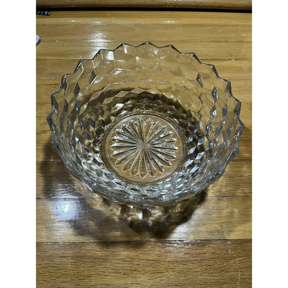Vintage Pressed Glass Serving Bowl Diamond Block Pattern Starburst Base 9